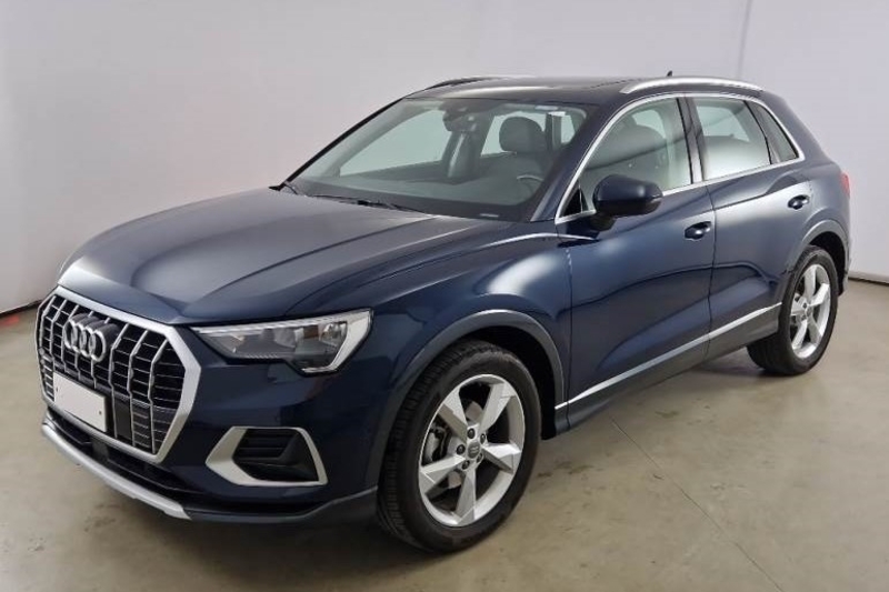 AUDI Q3 35 TFSI S tronic Business Advanced